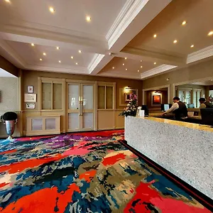 3* Отель Flannery's